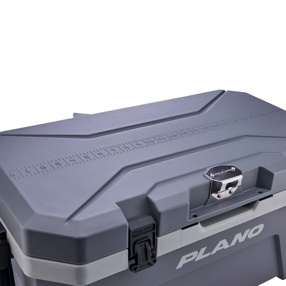 Frost™ Cooler 32 Quart (30 L) - Image 7