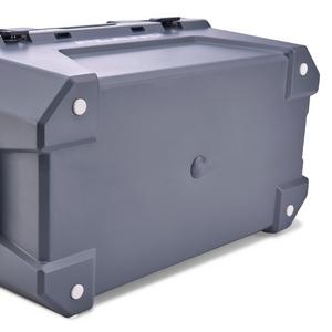 Frost™ Cooler 32 Quart (30 L) - Image 20