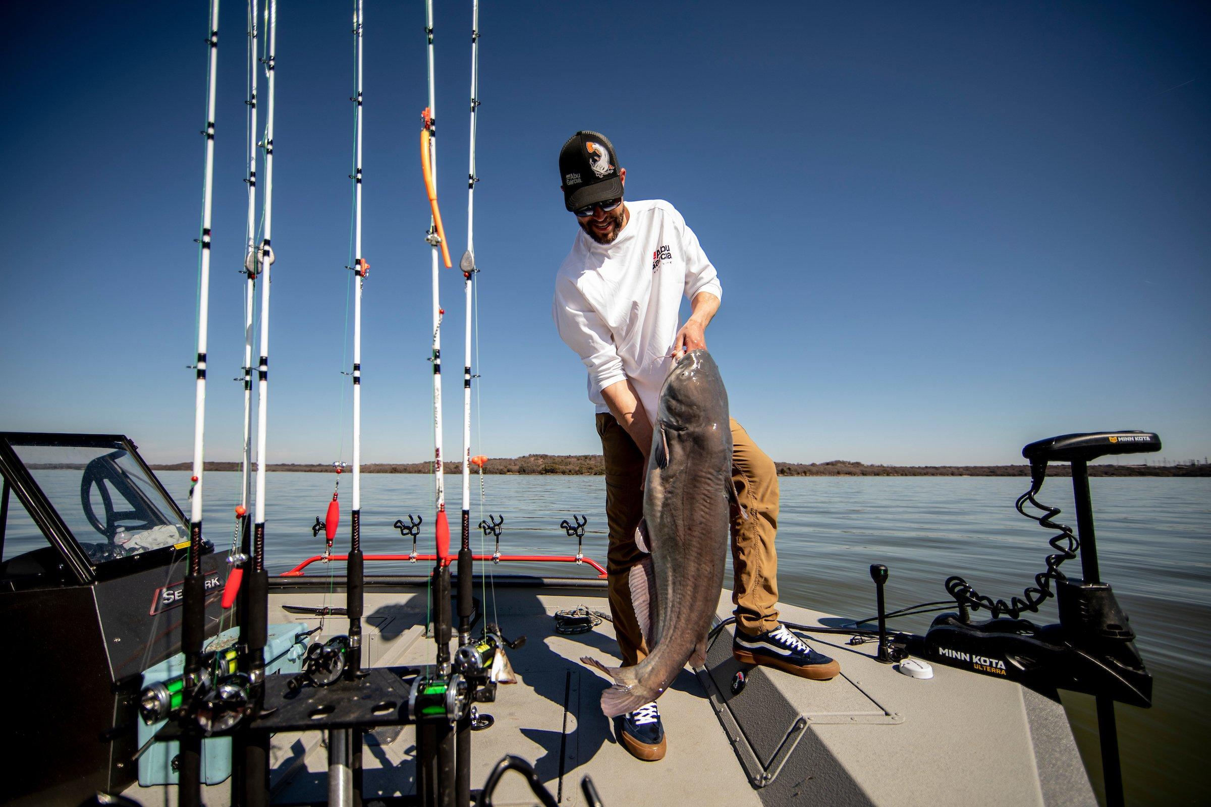 ugly stik 8 ft catfish rod