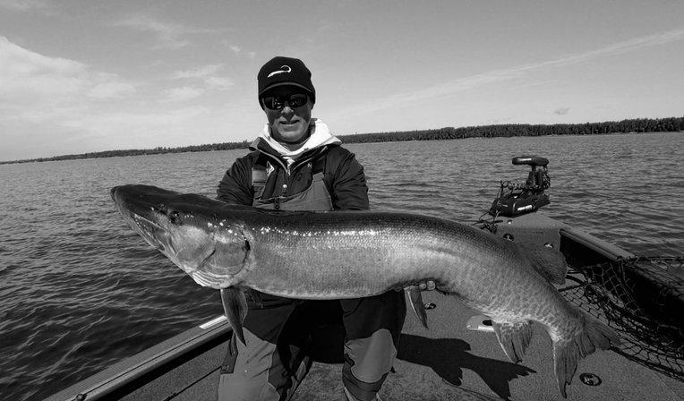 50lb Muskies – Best October Baits – McMahon Sucker Tips – Musky